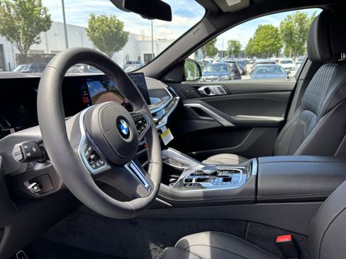 New 2027 BMW X6 M60i AWD/4WD image 16