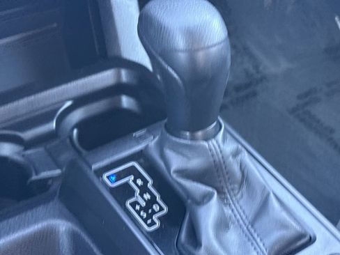 Used 2022 Toyota Tacoma SR image 26