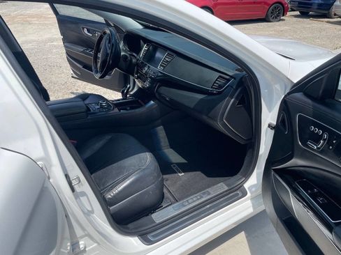 Used 2016 Kia K900 Luxury RWD image 35