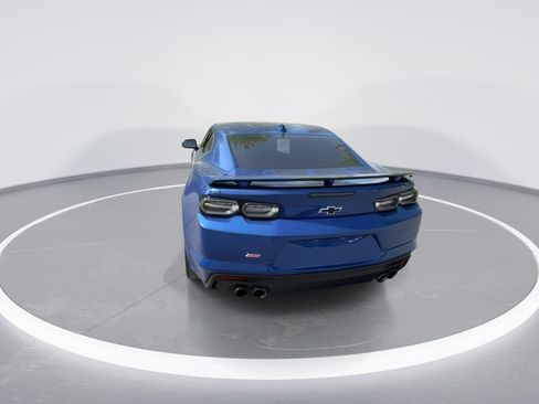 Used 2022 Chevrolet Camaro SS RWD image 15