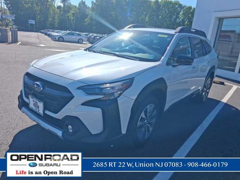 Used 2023 Subaru Outback Limited AWD/4WD image 3