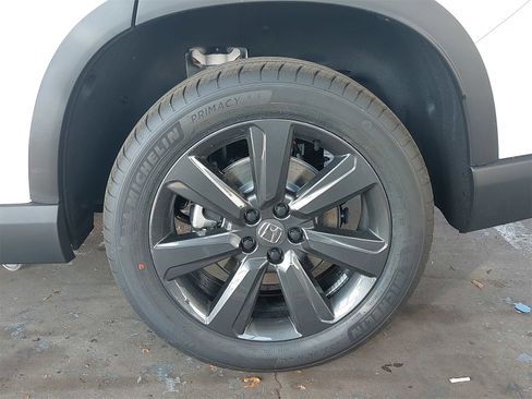 New 2025 Honda Pilot Sport image 33