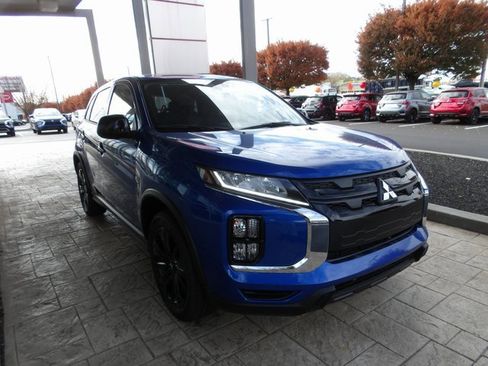 New 2025 Mitsubishi Outlander Sport LE image 3