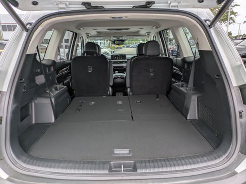 Certified 2021 Kia Telluride EX w/ EX Premium Package FWD image 10
