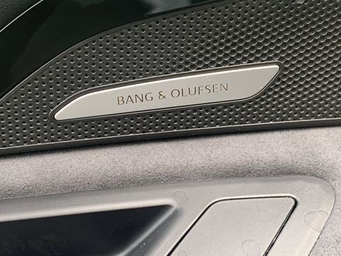 New 2025 Audi SQ5 Premium Plus image 9