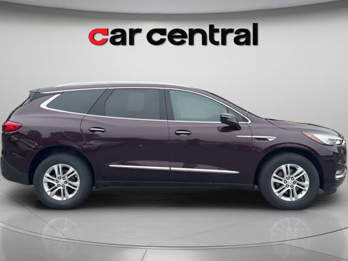 Used 2018 Buick Enclave Essence AWD/4WD image 6