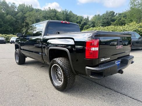 Used 2017 GMC Sierra 1500 SLE w/ SLE Value Package AWD/4WD image 4