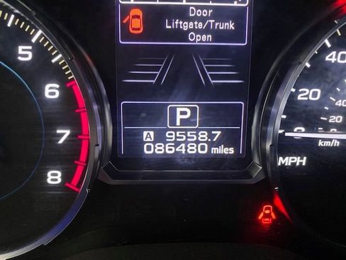 Used 2018 Subaru Forester 2.5i Premium image 14