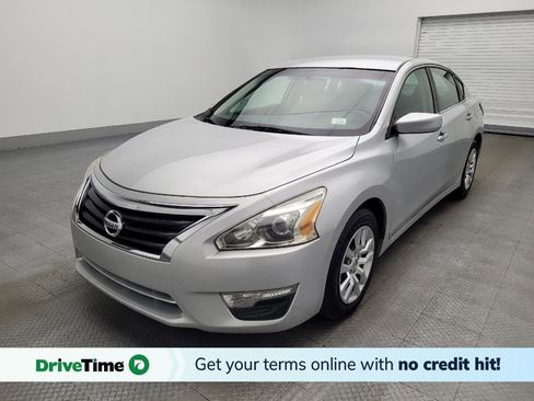 Used 2014 Nissan Altima 2.5 S image 1