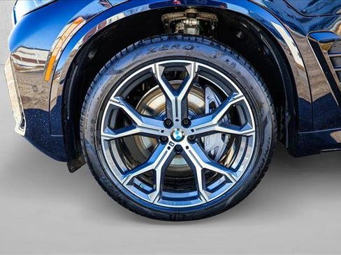 New 2026 BMW X5 xDrive50e w/ M Sport Package image 9