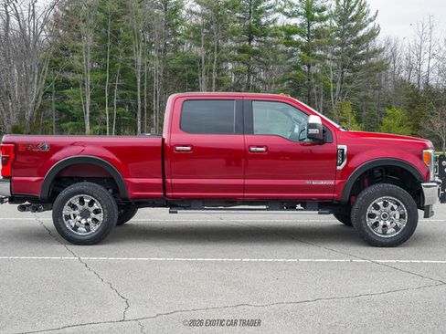Used 2017 Ford F350 Lariat w/ Lariat Ultimate Package AWD/4WD image 9