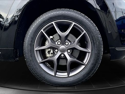 Used 2020 Jeep Grand Cherokee Limited X AWD/4WD image 34