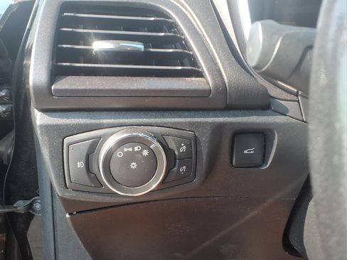 Used 2017 Ford Fusion Titanium FWD image 16