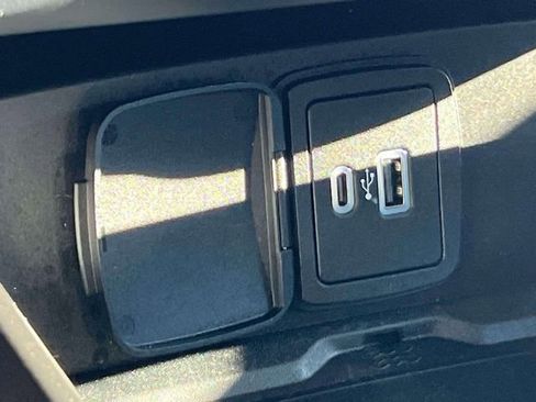 Used 2022 Ford Bronco Wildtrak image 32