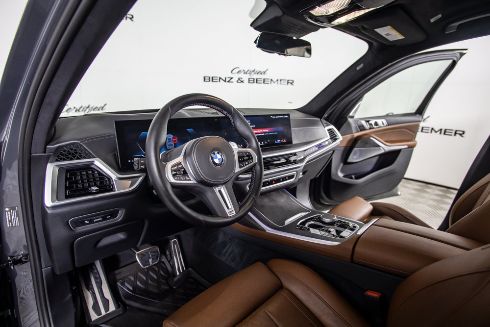 Used 2024 BMW X7 M60i AWD/4WD image 22