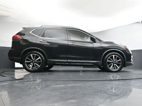 Used 2017 Nissan Rogue SL w/ SL Premium Package image 38
