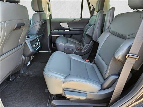 New 2026 Ford Expedition Active RWD image 16