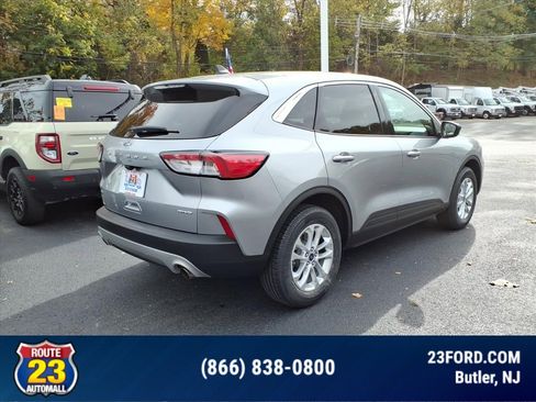 Certified 2022 Ford Escape SE image 7