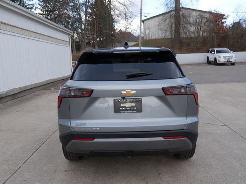 New 2026 Chevrolet Equinox LT image 6