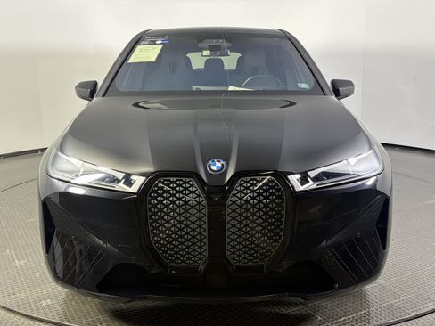 Certified 2024 BMW iX xDrive50 w/ Premium Package AWD/4WD image 2