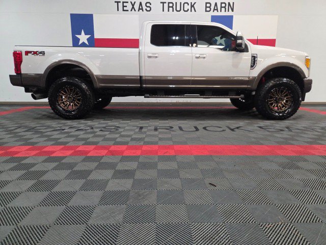 Used 2017 Ford F350 King Ranch AWD/4WD image 15