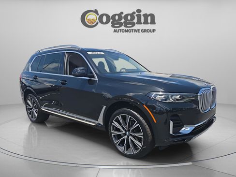 Used 2022 BMW X7 xDrive40i w/ Premium Package AWD/4WD image 7