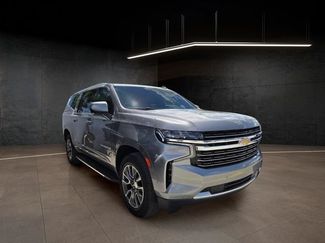 Used 2022 Chevrolet Suburban LT AWD/4WD video 1