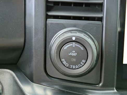 New 2026 Ford F250 Platinum w/ Tremor Off-Road Package image 43