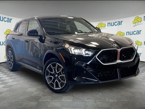 Used 2026 BMW X2 xDrive28i AWD/4WD image 1