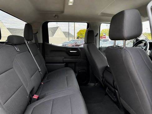 Used 2019 Chevrolet Silverado 1500 Custom w/ Custom Value Package RWD image 10
