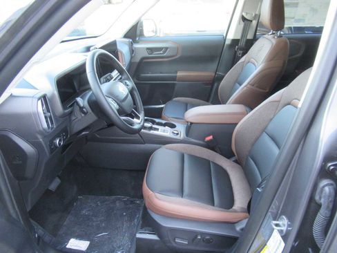 New 2025 Ford Bronco Sport Outer Banks w/ Outer Banks Tech Package+ image 12