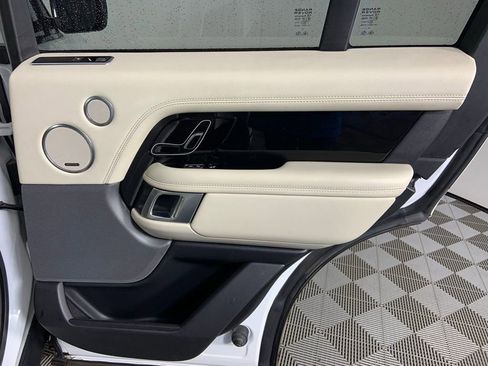 Used 2019 Land Rover Range Rover HSE AWD/4WD image 14