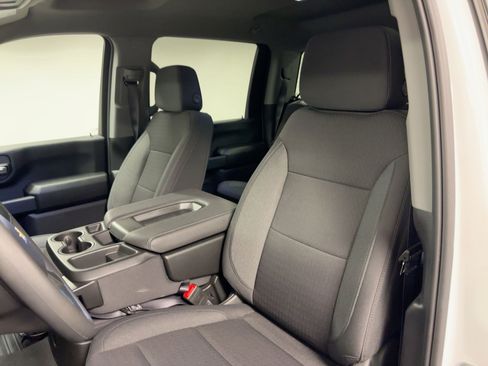 New 2025 Chevrolet Silverado 2500 Custom w/ Custom Value Package image 22