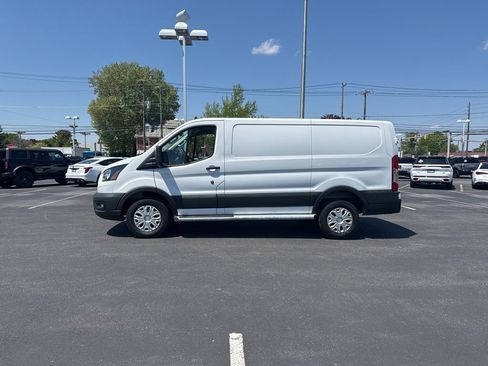 Used 2025 Ford Transit 250 Low Roof w/ Exterior Upgrade Package RWD image 2