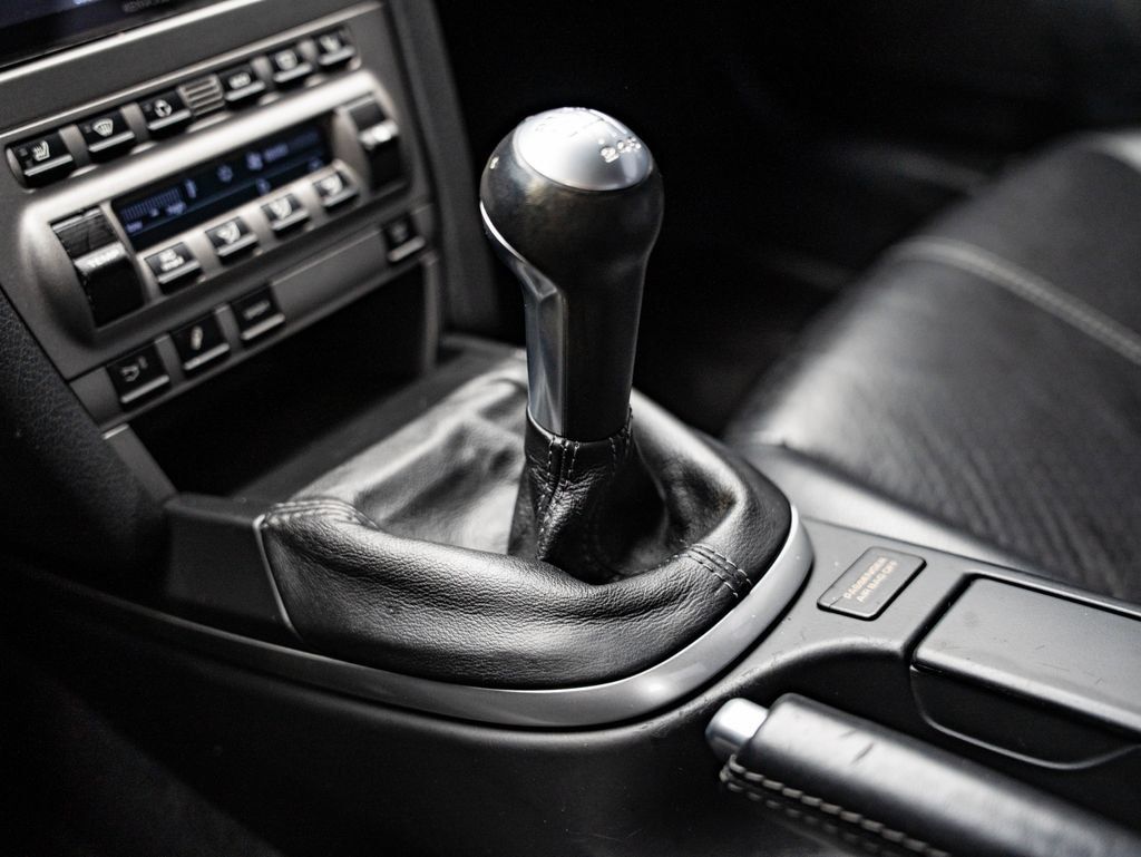 Used 2006 Porsche Cayman S RWD image 31