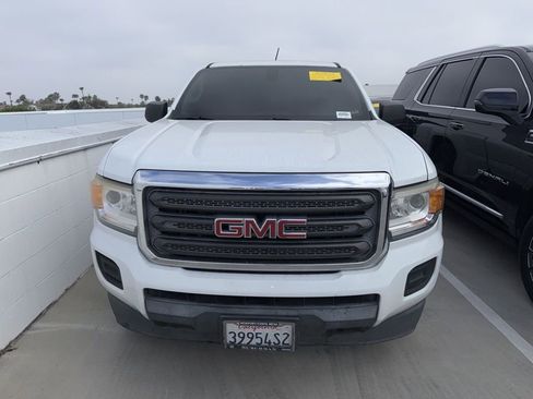 Used 2019 GMC Canyon W/T image 1