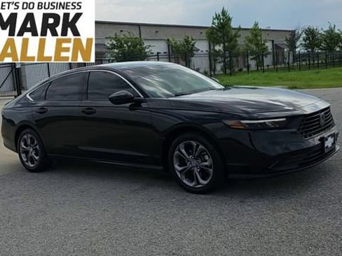 Used 2024 Honda Accord EX image 2