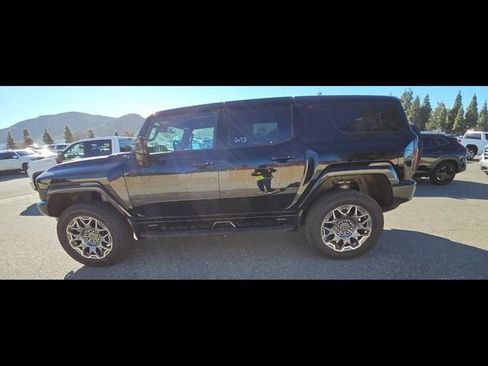 Used 2025 GMC Hummer EV 3X AWD/4WD image 3
