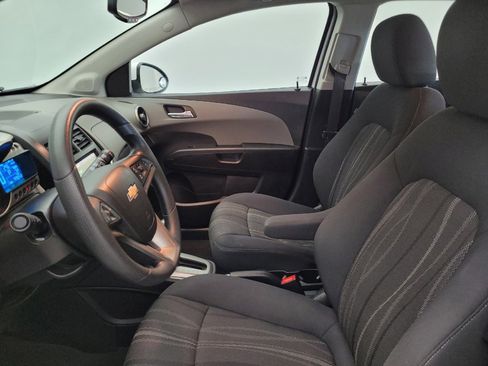 Used 2016 Chevrolet Sonic LT FWD image 17