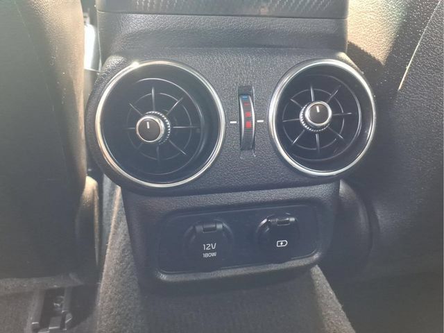Used 2023 Kia Stinger GT-Line w/ Sun & Sound Package AWD/4WD image 13