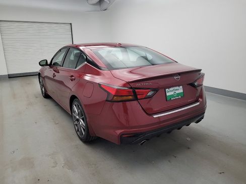 Used 2023 Nissan Altima 2.0 SR FWD image 5