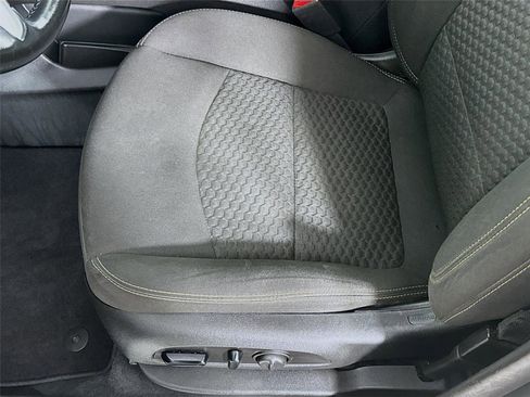 Used 2021 GMC Terrain SLE w/ Driver Convenience Package image 20