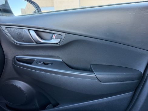 Certified 2023 Hyundai Kona SEL w/ Convenience Package FWD image 16