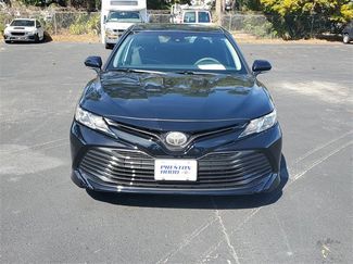 Used 2018 Toyota Camry LE w/ Convenience Package video 2
