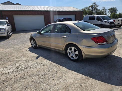 Used 2005 Acura RL AWD/4WD image 6