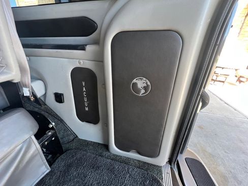 Used 2016 GMC Savana 2500 Extended image 40