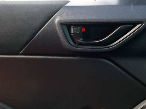 Used 2022 Toyota GR86 Premium w/ ALL Weather Mat Package (TMS) image 45