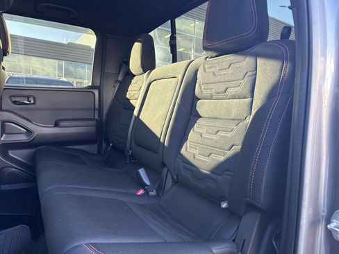 Used 2024 Nissan Frontier PRO-4X w/ Pro Convenience Package image 24