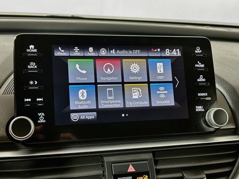 Used 2019 Honda Accord Touring image 15