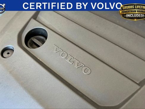 Used 2023 Volvo XC40 B4 Plus FWD image 43